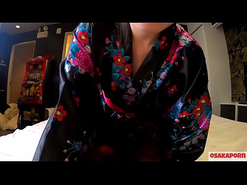 ❤️ Gənc cosplay qız bir atlı qadında fışqırma ilə orgazm olmaq üçün cinsi sevir. Həvəskar videoda ənənəvi yapon geyimində tüklü pişik və gözəl döşləri olan asiyalı qız sikişmə oyuncaqları ilə mastürbasyon nümayiş etdirir. Sakura 3 OSAKAPORN. ❤❌ Gözəl porno az.virtsextor.ru
